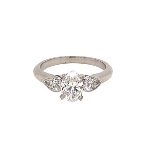 0.90ct Oval & Pear Cut Diamond Trilogy Ring