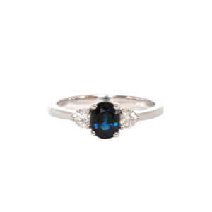 0.86ct Oval Sapphire & Round Brilliant Cut Diamond Trilogy Ring