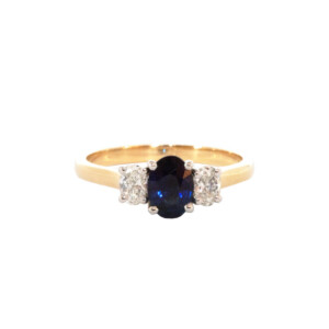 0.86ct Oval Sapphire & Oval Diamond Trilogy Ring