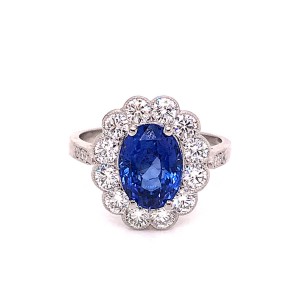 Oval Sapphire & Diamond Cluster Ring