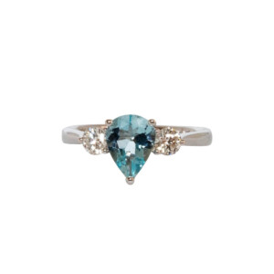 0.90ct Pear Shaped Aquamarine & Round Brilliant Cut Diamond Trilogy Ring
