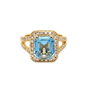 2.11ct Emerald Cut Aquamarine & Round Brilliant Diamond Cluster Ring