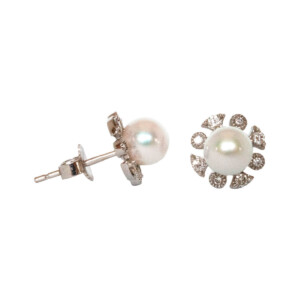 0.20ct Round Brilliant Cut Diamond & Pearl Floral Cluster Stud Earrings