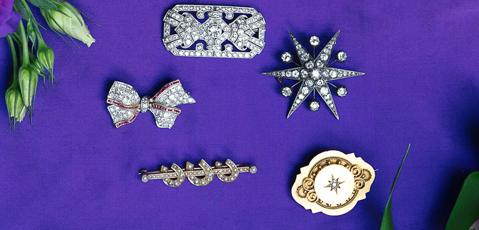 Guide to Brooches